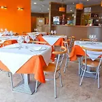 Hotel Plaza 3*