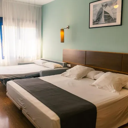 Hotell Plaza 3*