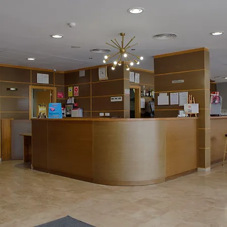 Plaza 酒店