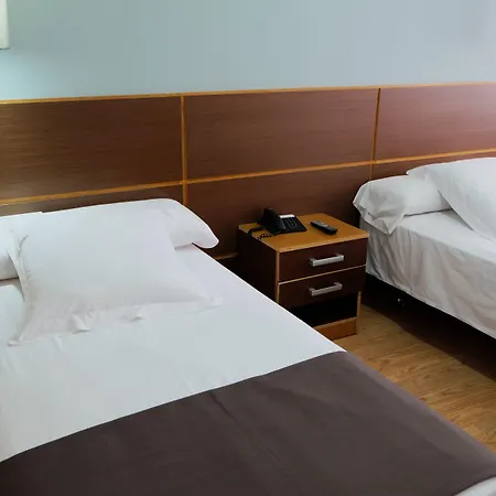 Plaza Hotel 3*